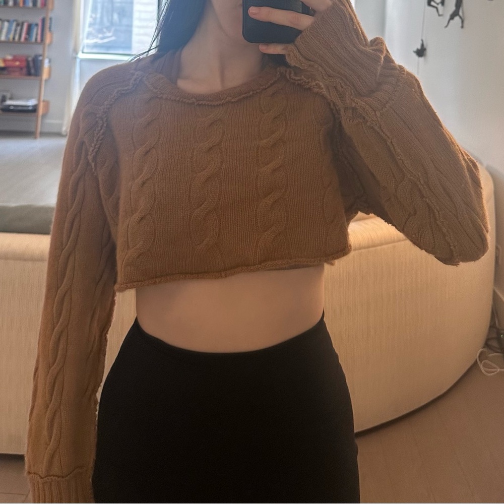 Cashmere Cable Knit Cropped Sweater